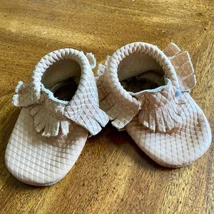 Freshly Picked tan leather moccasins